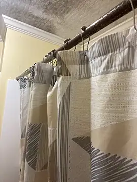 BetterThanAI online show from 04-11-26, 04:53