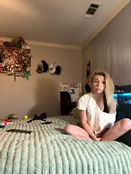 BetterThanAI online show from 04-10-26, 06:20