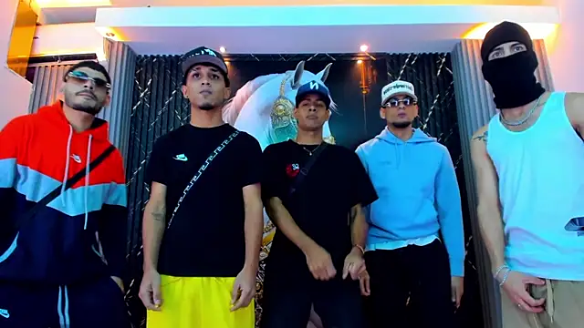 The Gods In Diamonds online show from 02-26-26, 04:34