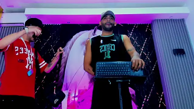 The Gods In Diamonds online show from 01-11-26, 04:41