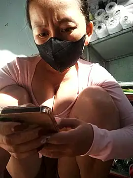 Rinny99 online show from 01-12-26, 02:29