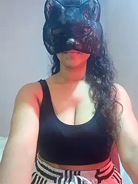 Snapshot of cutehotwife chatting on 05-03-26, 03:44 cutehotwife online show from 05-03-26, 03:44