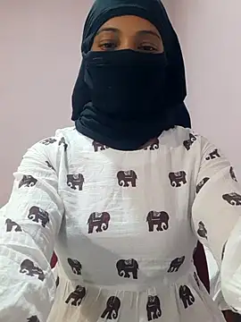 Snapshot of cutehotwife chatting on 03-01-26, 06:02 cutehotwife online show from 03-01-26, 06:02