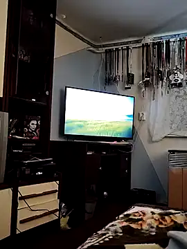 Krisijean72 online show from 01-10-26, 12:33