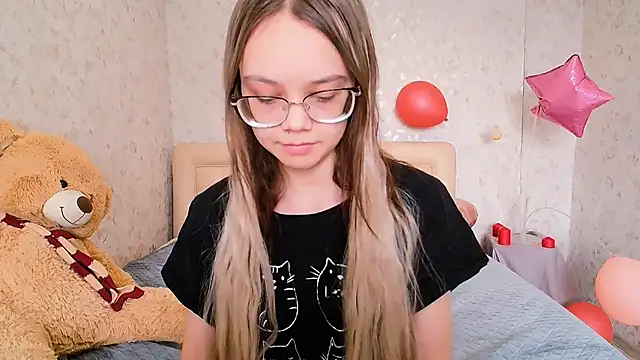 LolliStrawberry online show from 03-14-26, 02:17