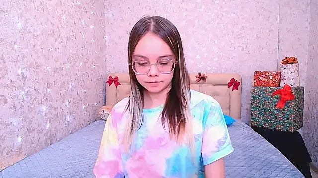 LolliStrawberry online show from 01-11-26, 02:51