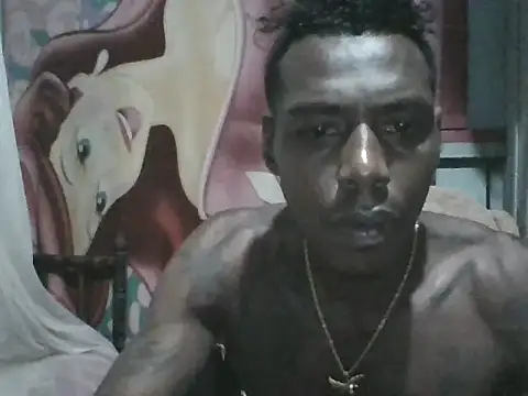 Snapshot of roxa2784 chatting on 05-08-26, 06:50 roxa2784 online show from 05-08-26, 06:50