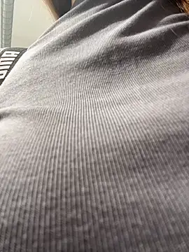 Snapshot of LeiaMood chatting on 02-20-26, 06:26 LeiaMood online show from 02-20-26, 06:26