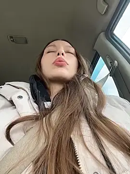 LeiaMood online show from 03-07-26, 04:52