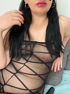 melissiaayzem online show from 04-15-26, 07:47