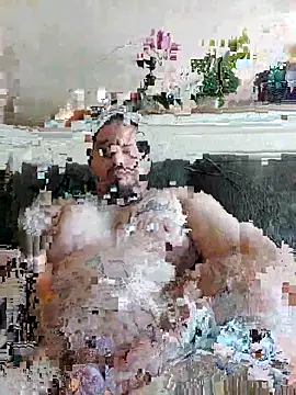 Snapshot of uncut831 chatting on 06-21-26, 01:33 uncut831 online show from 06-21-26, 01:33