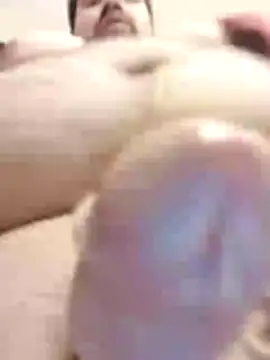 Snapshot of uncut831 chatting on 05-16-26, 12:37 uncut831 online show from 05-16-26, 12:37