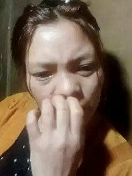 jjennyyy online show from 02-15-26, 03:22