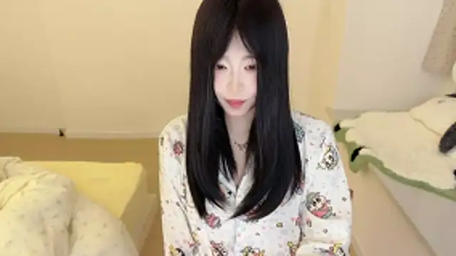 Snapshot of Onefiona chatting on 02-07-26, 10:45 Onefiona online show from 02-07-26, 10:45