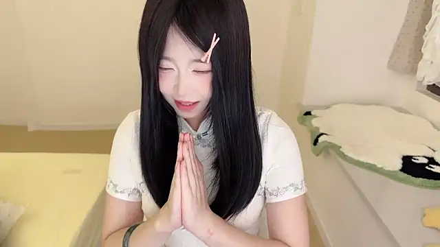 Snapshot of Onefiona chatting on 02-11-26, 11:21 Onefiona online show from 02-11-26, 11:21