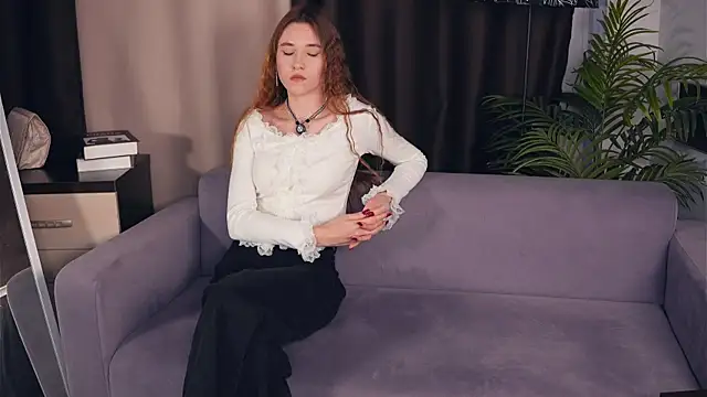 Snapshot of RuthYengo chatting on 01-11-26, 10:00 RuthYengo online show from 01-11-26, 10:00