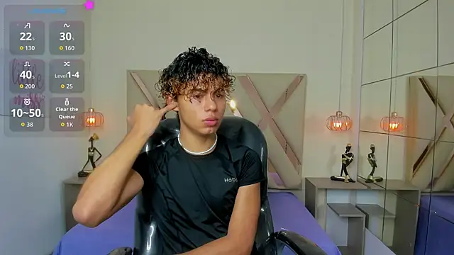 Anyelo Twink online show from 06-06-26, 10:59