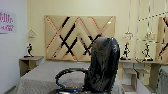 Snapshot of Anyelo_Twink chatting on 02-04-26, 01:50 Anyelo Twink online show from 02-04-26, 01:50