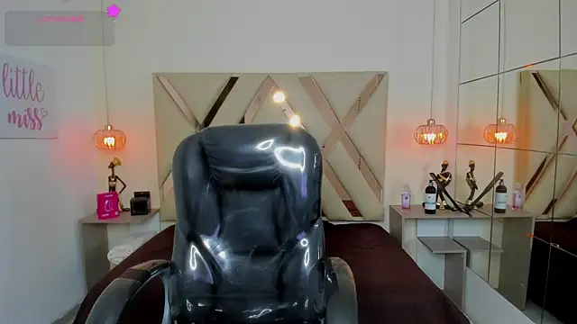 Anyelo Twink online show from 06-15-26, 04:45