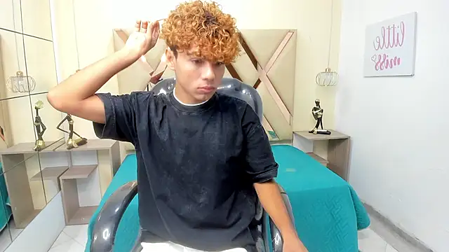 Anyelo Twink online show from 01-18-26, 04:10