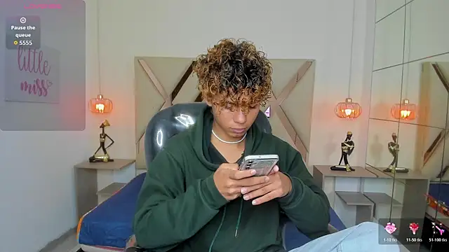 Anyelo Twink online show from 05-05-26, 03:53