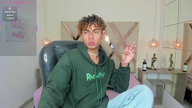 Anyelo Twink online show from 05-09-26, 03:54