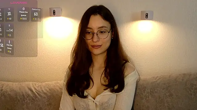 Snapshot of classy____ chatting on 05-14-26, 04:04 classy online show from 05-14-26, 04:04