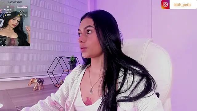 lilith petit  online show from 04-03-26, 12:00