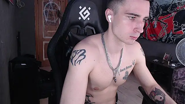 Jack loveeee online show from 05-06-26, 09:57
