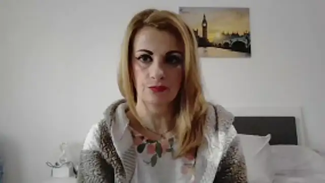 Clara1986 online show from 02-08-26, 11:30