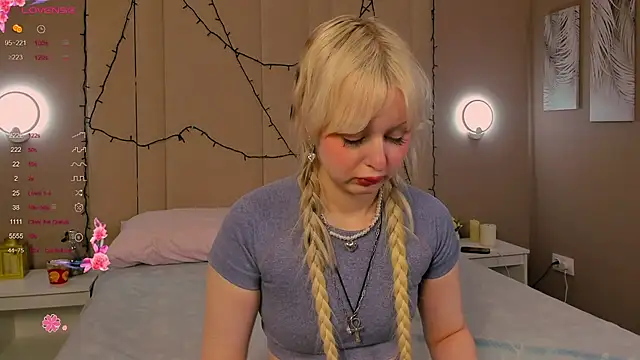 AdeleSilvy online show from 03-24-26, 02:00