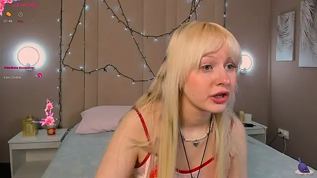 AdeleSilvy online show from 04-07-26, 02:02