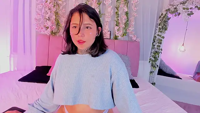 Snapshot of nicky_bonny18 chatting on 01-14-26, 12:42 nicky bonny18 online show from 01-14-26, 12:42