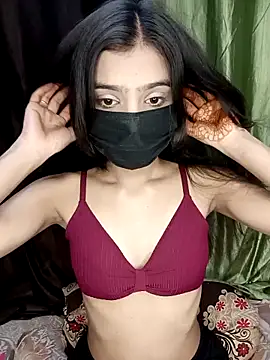Snapshot of hotyjiyaaaa chatting on 02-21-26, 05:15 hotyjiyaaaa online show from 02-21-26, 05:15