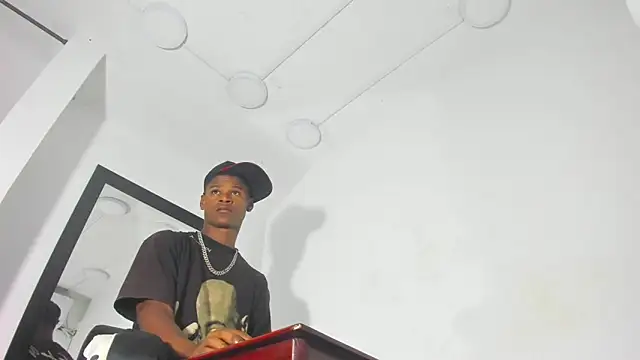 passion black online show from 03-26-26, 07:34