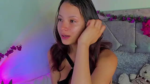 Britanny77 online show from 03-20-26, 03:13