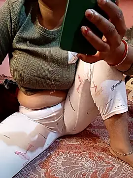 Snapshot of Soni_299 chatting on 02-22-26, 04:04 Soni 299 online show from 02-22-26, 04:04