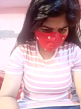 Snapshot of Soni_299 chatting on 02-12-26, 06:57 Soni 299 online show from 02-12-26, 06:57