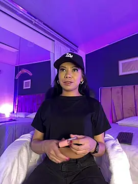 Little Lexyy online show from 07-18-26, 05:27