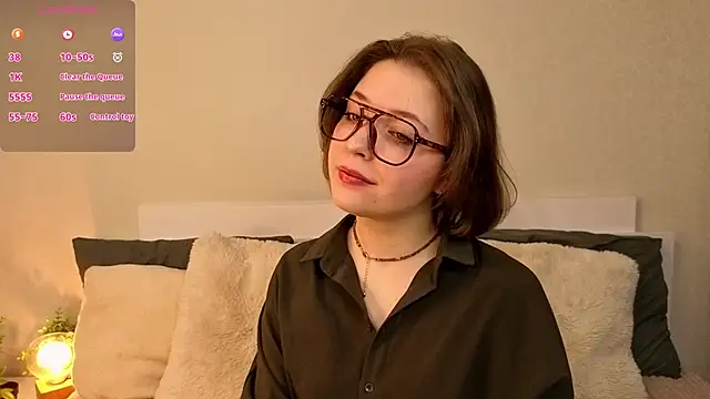 Next2Marie online show from 04-08-26, 04:14