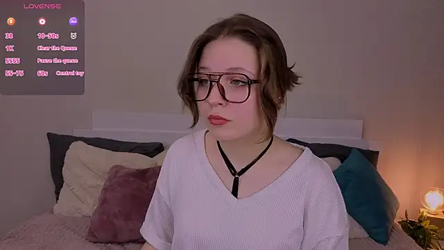 Next2Marie online show from 02-05-26, 04:08