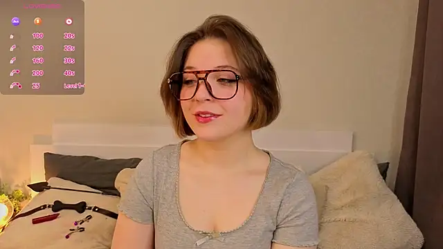 Next2Marie online show from 03-24-26, 04:12