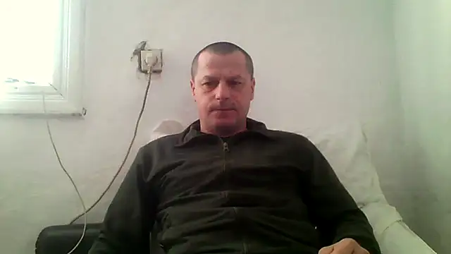 Snapshot of Ivan9iutt chatting on 01-18-26, 08:18 Ivan9iutt online show from 01-18-26, 08:18