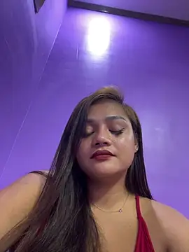 Snapshot of womanforall69 chatting on 07-02-26, 01:39 womanforall69 online show from 07-02-26, 01:39
