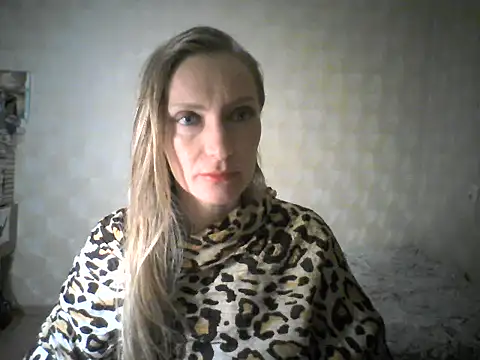 Averinona online show from 03-13-26, 06:46