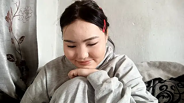 Snapshot of MollyAsian chatting on 02-03-26, 06:22 MollyAsian online show from 02-03-26, 06:22