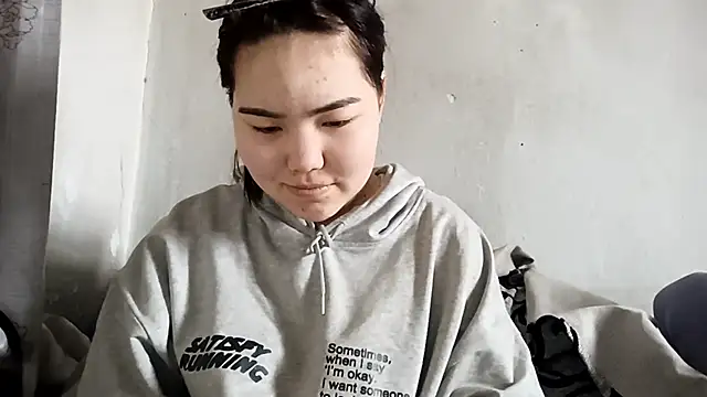 Snapshot of MollyAsian chatting on 02-08-26, 04:21 MollyAsian online show from 02-08-26, 04:21