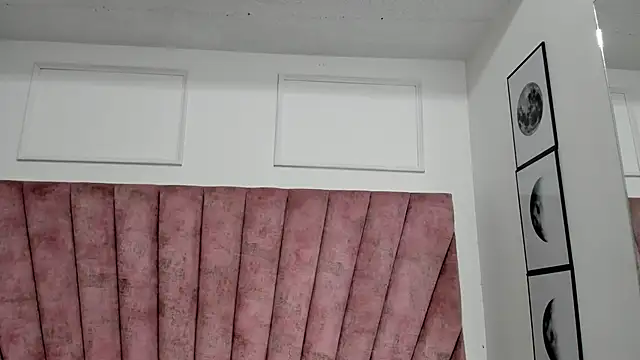 danibellucii  online show from 03-02-26, 05:08