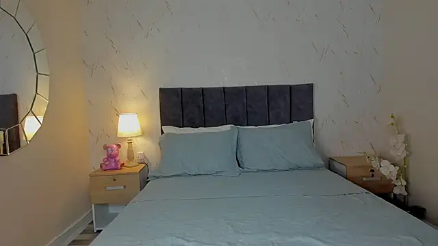 Snapshot of Antonella_Coruso chatting on 02-09-26, 08:40 Antonella Coruso online show from 02-09-26, 08:40