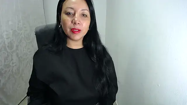 soyElena46 online show from 05-21-26, 12:02